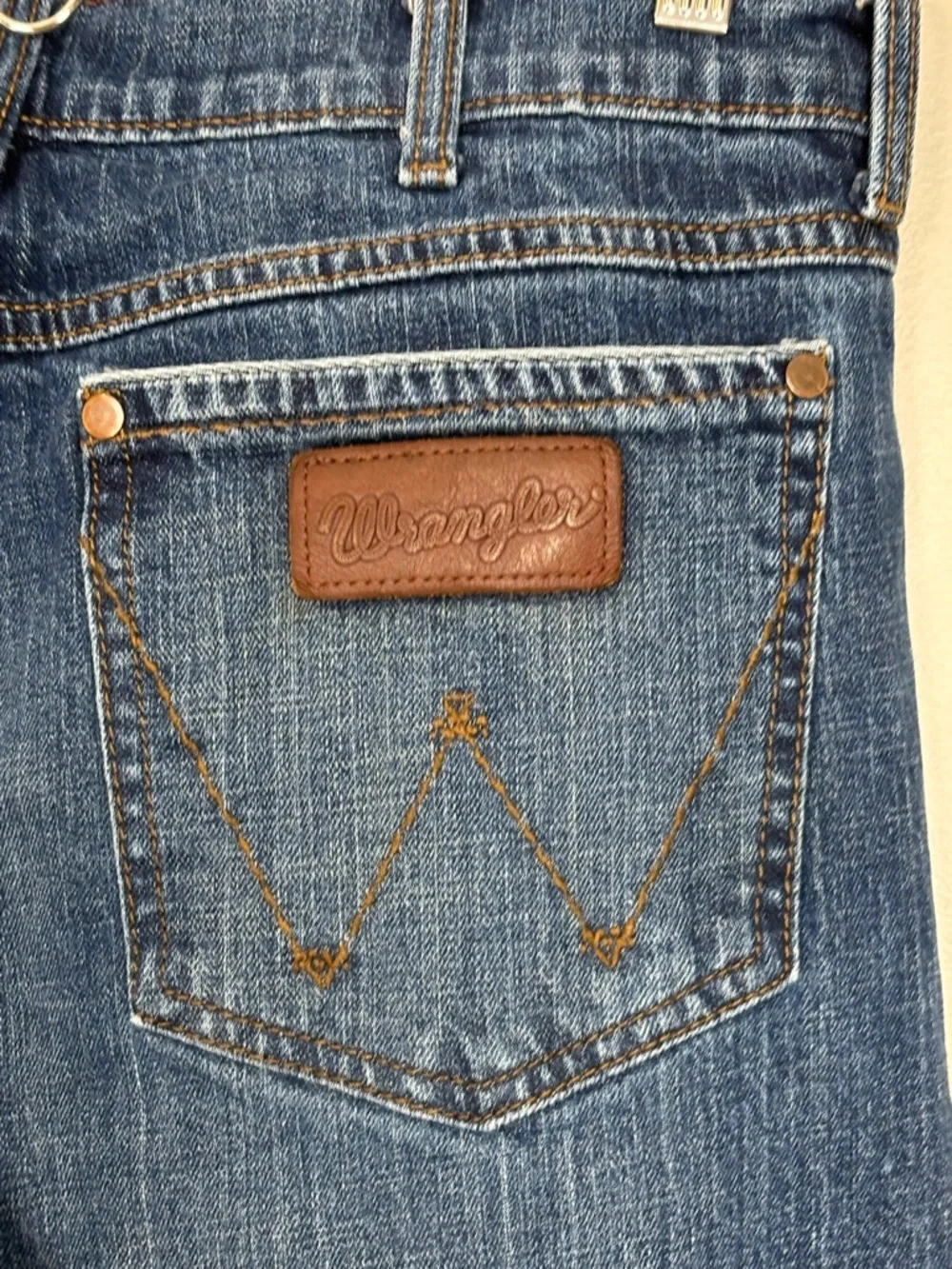 Wrangler Retro Jeans Mens‎ 32X30 (32x28.5) Blue Relaxed Boot Whiskered 5 Pocket